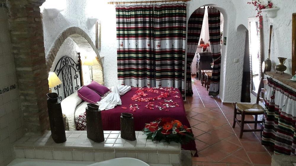 Appartamento Cuevas Pedro Antonio De Alarcon Guadix Esterno foto